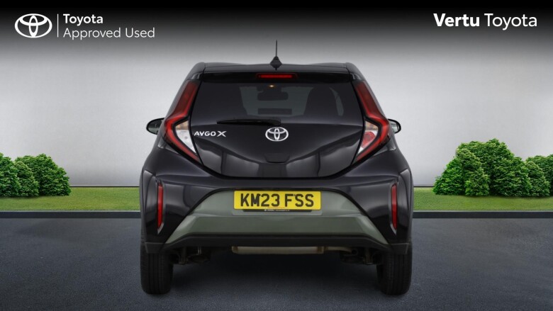 Toyota Aygo X 1.0 VVT-i Edge 5dr Petrol Hatchback